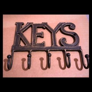 *SOLD* Key wall hanger